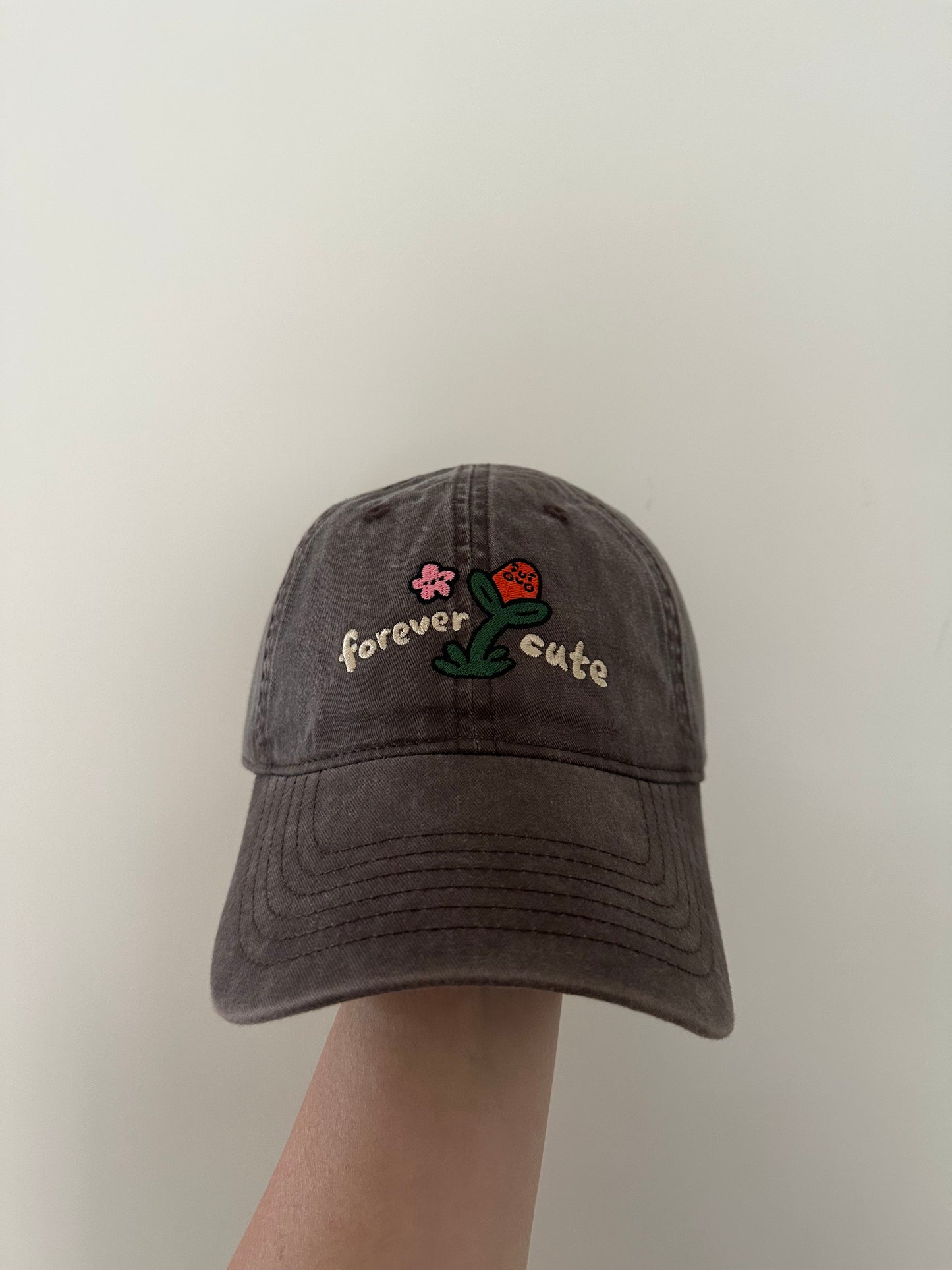 Forever Cute 刺繡帽子