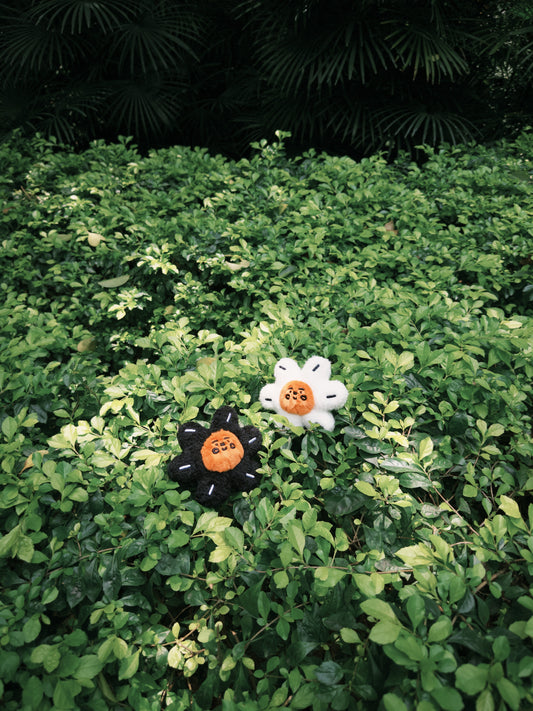 黑白花花肥教主吊飾